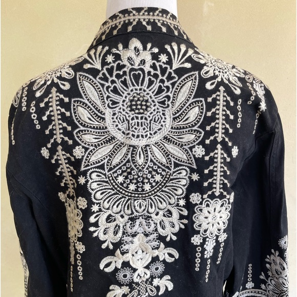 JOHNNY Was Embroidered Black Linen Style Full Button Front Jacket Woman’s M NWOT - Picture 5 of 12
